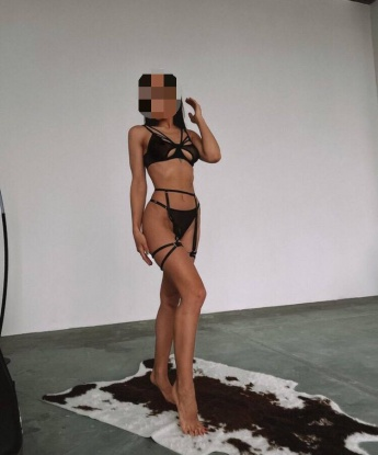 Олеся, 23 года, 2 размер груди